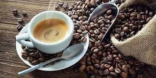 Tomar una taza de café al día disminuye el riesgo a la muerte, según un estudio