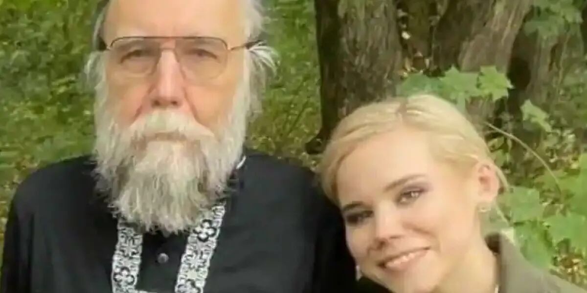 Murió Darya Dugina, la hija del ideólogo de Vladimir Putin, luego de que su auto explotara