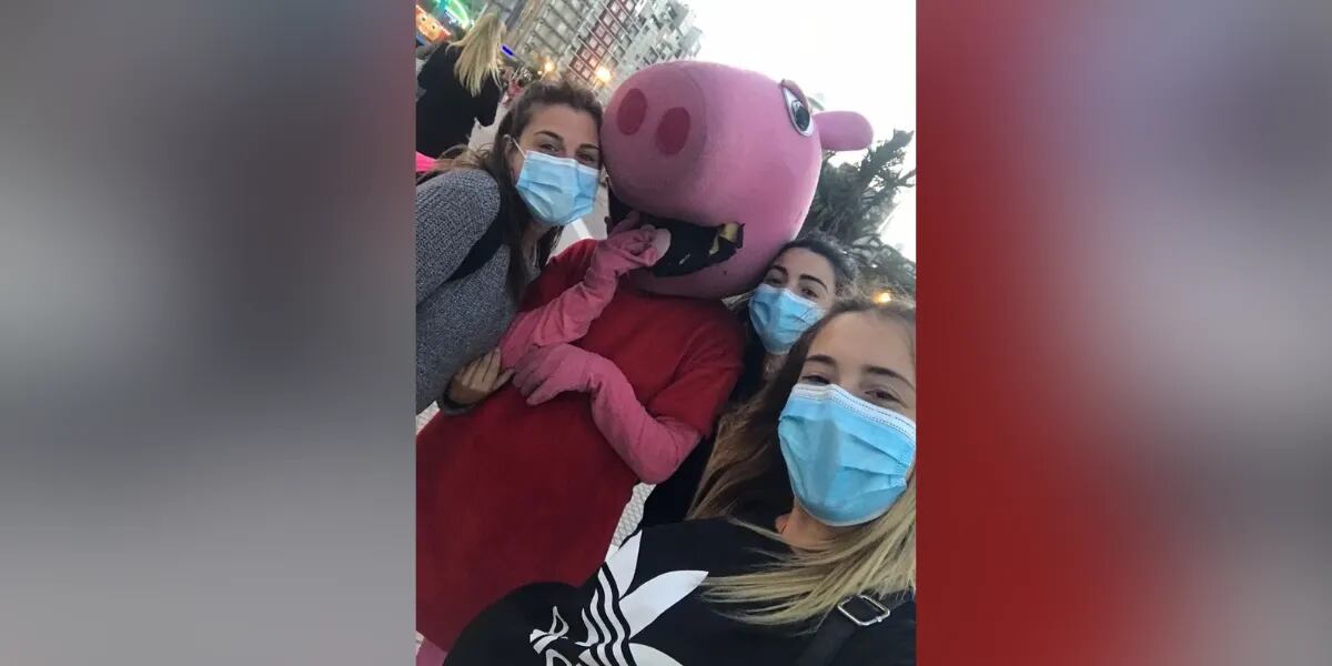 Grabaron el descontrolado baile de Peppa Pig en un tren de la alegría en Mar del Plata y se volvió viral