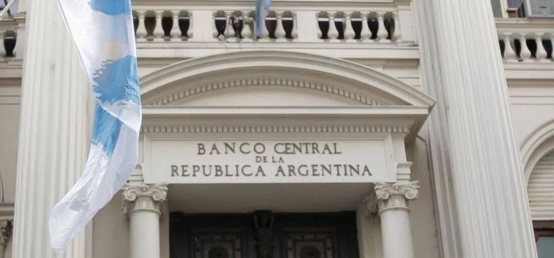 Javier Milei ratificó su plan de cerrar el Banco Central y dolarizar la economía nacional: "Es una obligación moral"
