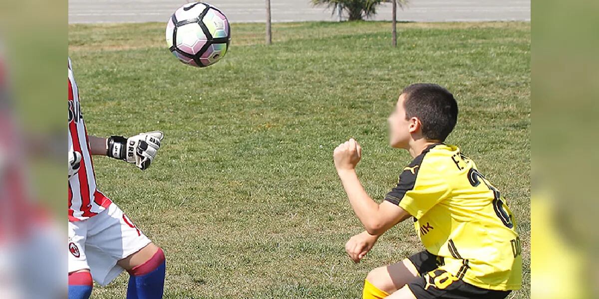 La polémica medida en el fútbol infantil de Rosario: se prohibirán los cabezazos en menores de 11 años