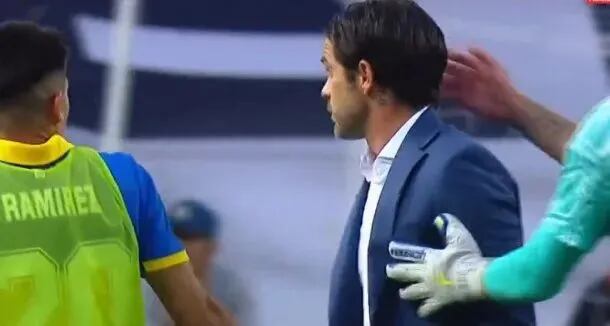 El furioso cruce de Nicolás Figal con Fernando Gago en medio de Boca-Racing: “Andá a peinarte el pelito”