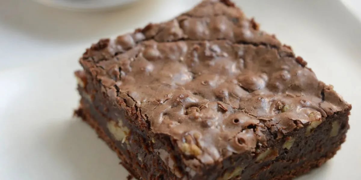 “Falso” brownie: la receta paso a paso de un clásico con sabor chocolatoso