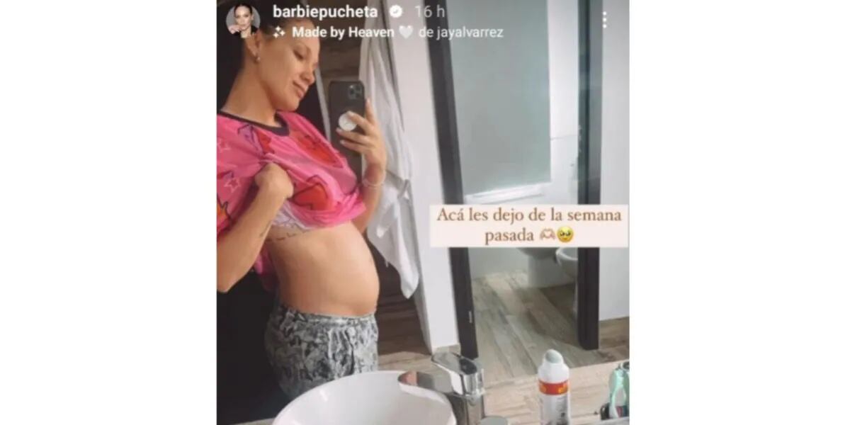 Barbie Vélez posó frente al espejo y dejó ver su pancita de embarazada: “De la semana pasada”