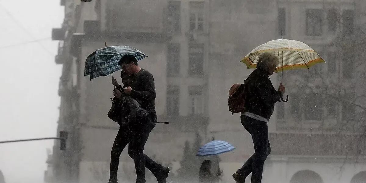 Brusco cambio en el pronóstico para Buenos Aires: cuándo llueve, y qué zonas serán las más afectadas