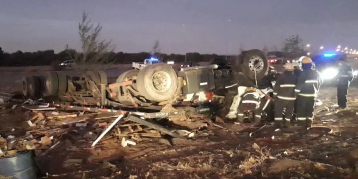 Tragedia: Un camionero y su acompañante murieron en la ruta camino a Mendoza