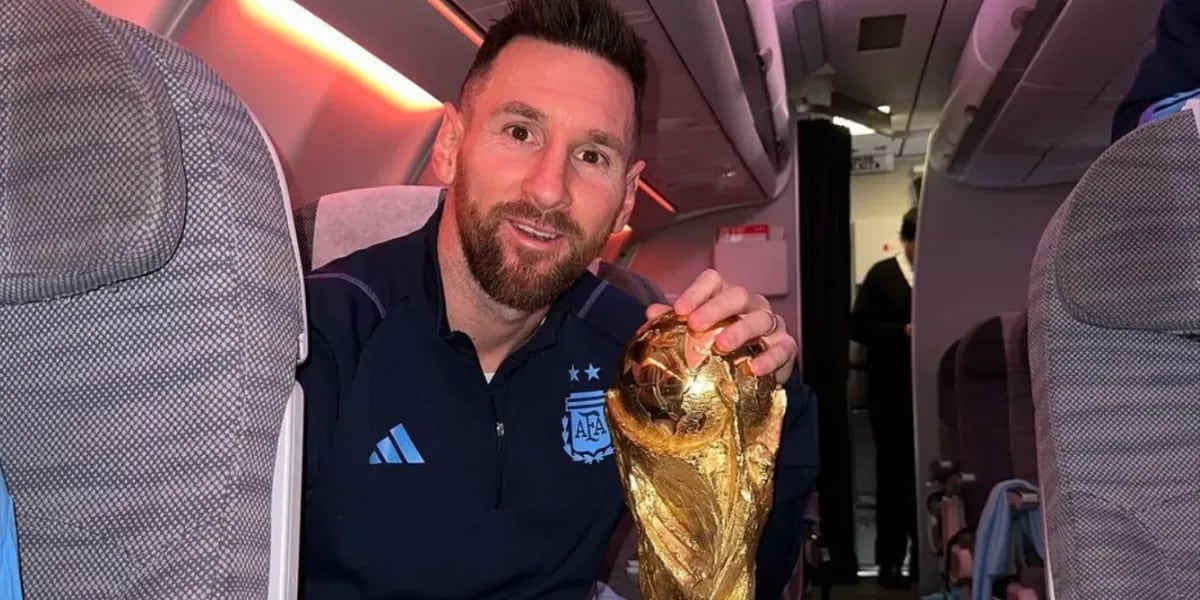 Lionel Messi llegó a la Argentina y se despertó con la copa: “Buen día” 