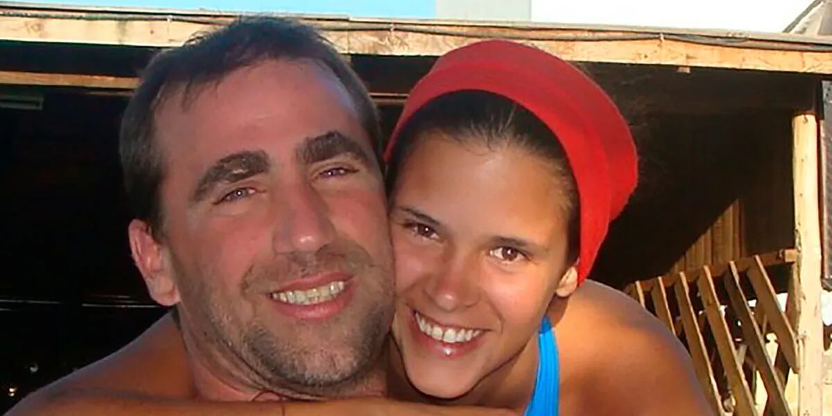 El terrible testimonio del marido de la argentina que murió en Italia: "Íbamos a sacar una selfie y nos tiró la ola"