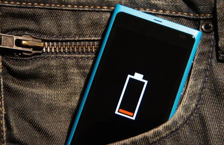 4 consejos para cargar los celulares y que la batería dure más tiempo
