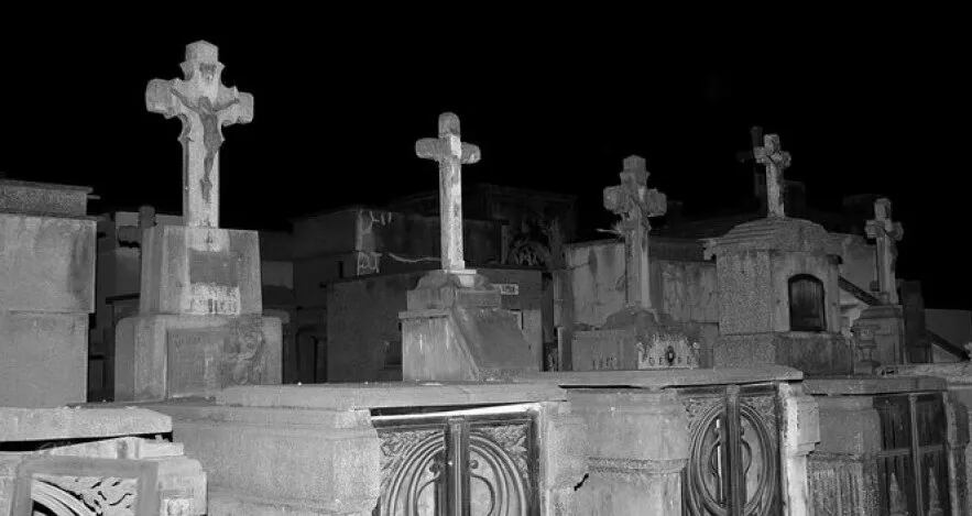 Apareció "La Llorona" de noche en el cementerio y sus gritos desconsolados sembraron pánico": "Agarré la Biblia"