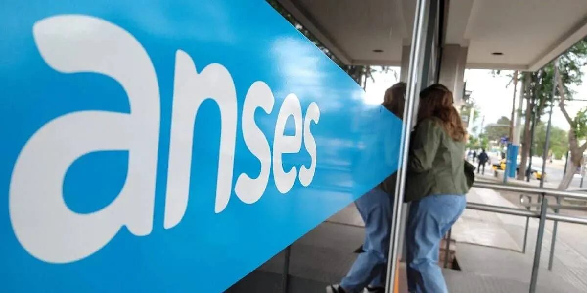 ANSES confirmó el pago de $12.000 extra para beneficiarios de programas sociales: cuándo y quiénes lo reciben
