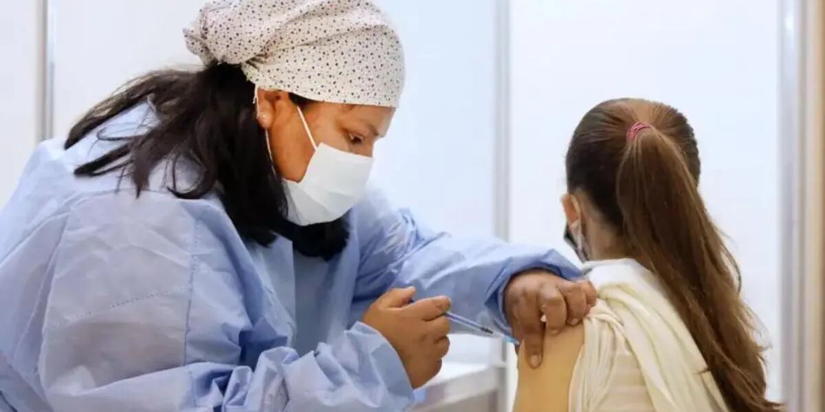 Vuelta a clases 2023:  cuáles vacunas son obligatorias que se den los chicos
