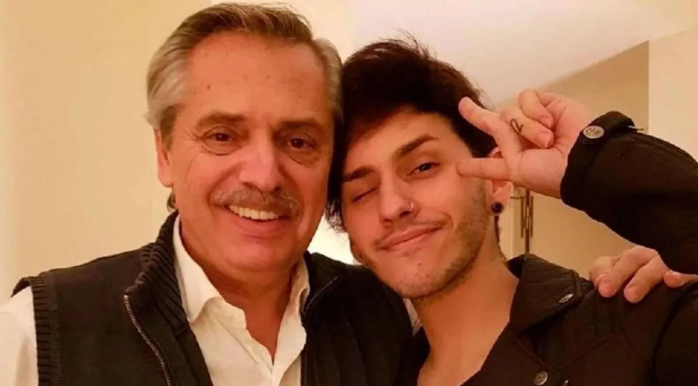 El tajante mensaje de Tani, el hijo de Alberto Fernández, a su hermano Francisco: “Lo voy a cuidar de esta mierda de gente”