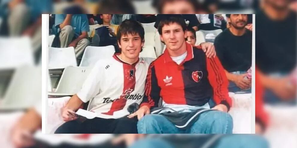 La historia detrás de la única foto de Lionel Messi con la camiseta de Newell’s en el Coloso del Parque