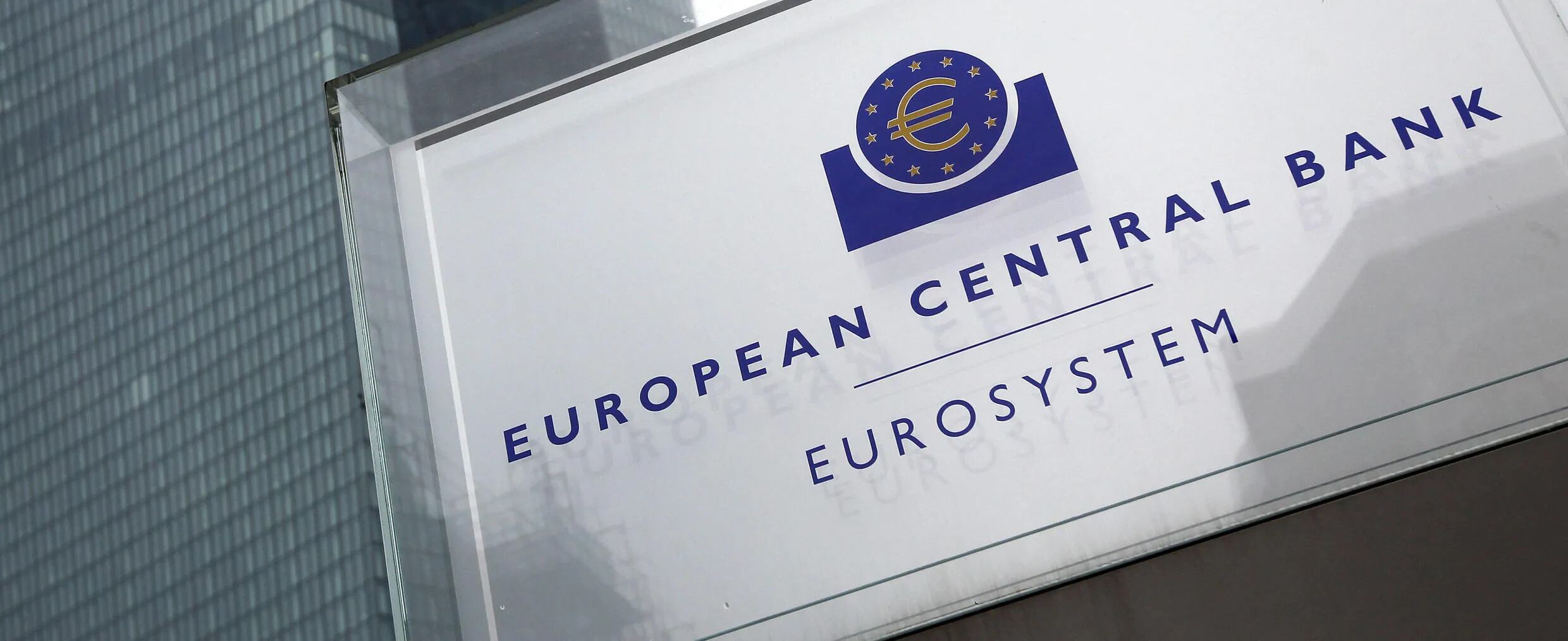 El BCE apuesta por un alza histórica de sus tasas para frenar la inflación