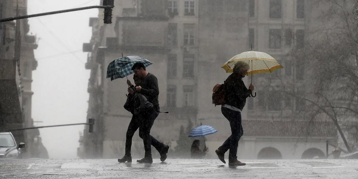 El demoledor pronóstico del clima que anticipa la llegada de lluvias y humedad: "Se quedará instalada"