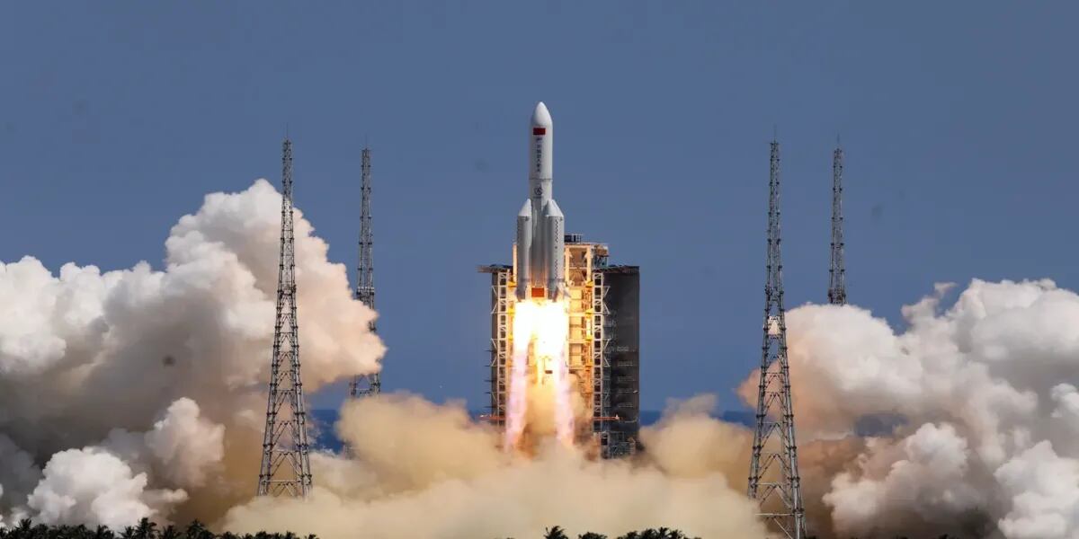 Alarma por un cohete chino que caerá en la Tierra: cuándo y a qué zonas podría afectar