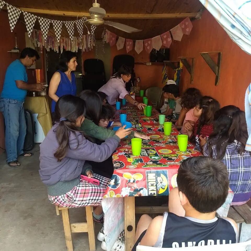 "Sin torta no hay cumple": Sergio Lapegüe y una movida solidaria que ayuda a los niños carenciados