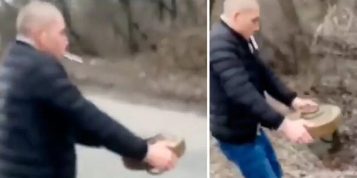 El increíble momento en el que un ucraniano se deshace de una mina antitanque con sus propias manos