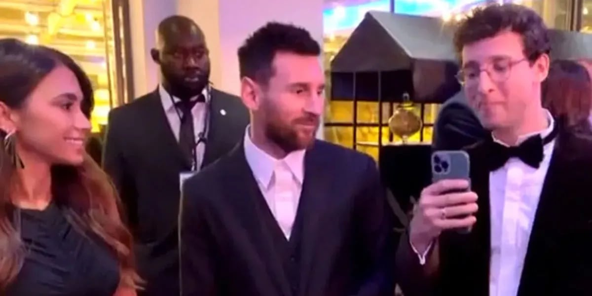 Un mago le quitó el celular a Lionel Messi para hacerle un truco pero se lo arruinó: “Ya lo sé”