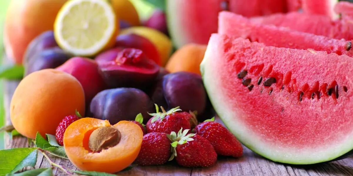 La fruta que evita subir de peso a pesar de tener azúcar