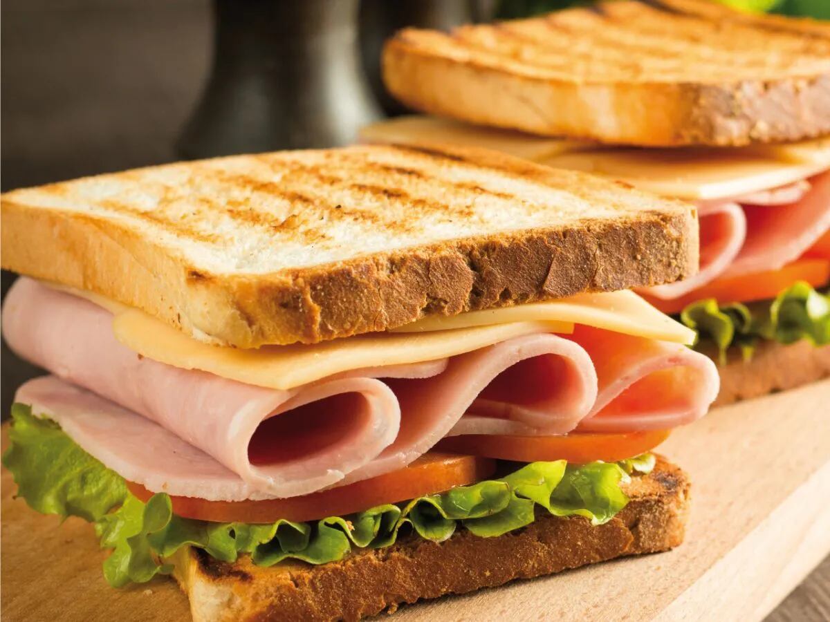 Cuál es el ingrediente de un sándwich que podría reducir el riesgo de demencia, según un estudio