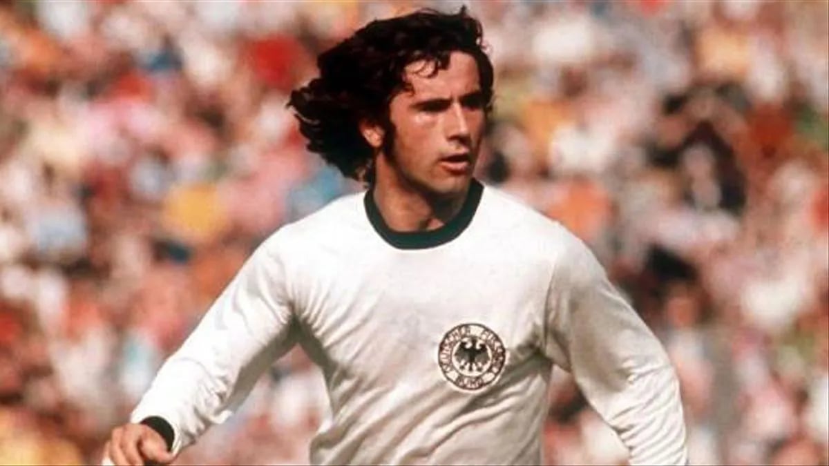 Murió el legendario delantero alemán Gerd Müller
