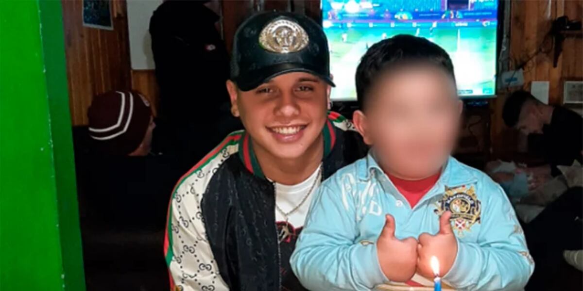Acribillaron a un joven de 23 años en Rosario: en su auto encontraron más de 24 mil dólares