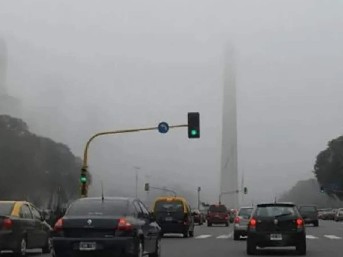 Drástico cambio del clima en AMBA: neblina, frío y ráfagas