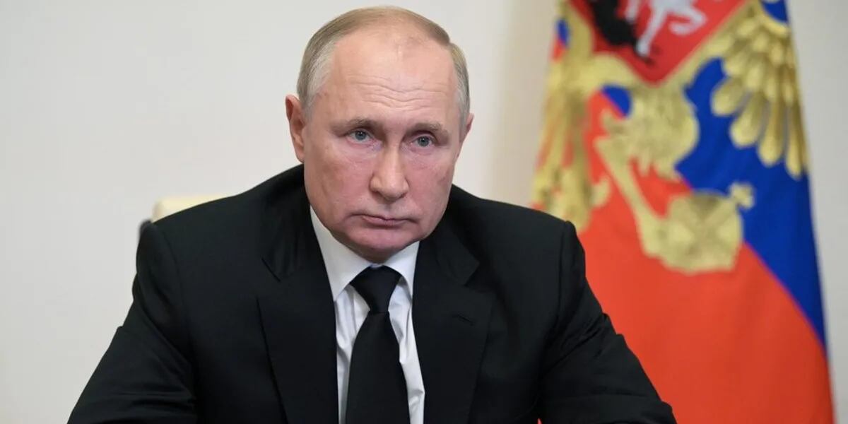 El desagradable pedido de Vladimir Putin a sus guardaespaldas cada vez que va al baño en el extranjero: “Paquetes especiales”