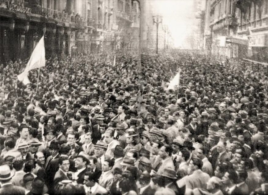 Cuando unas 200 mil personas participaron en la marcha para evitar la victoria peronista
