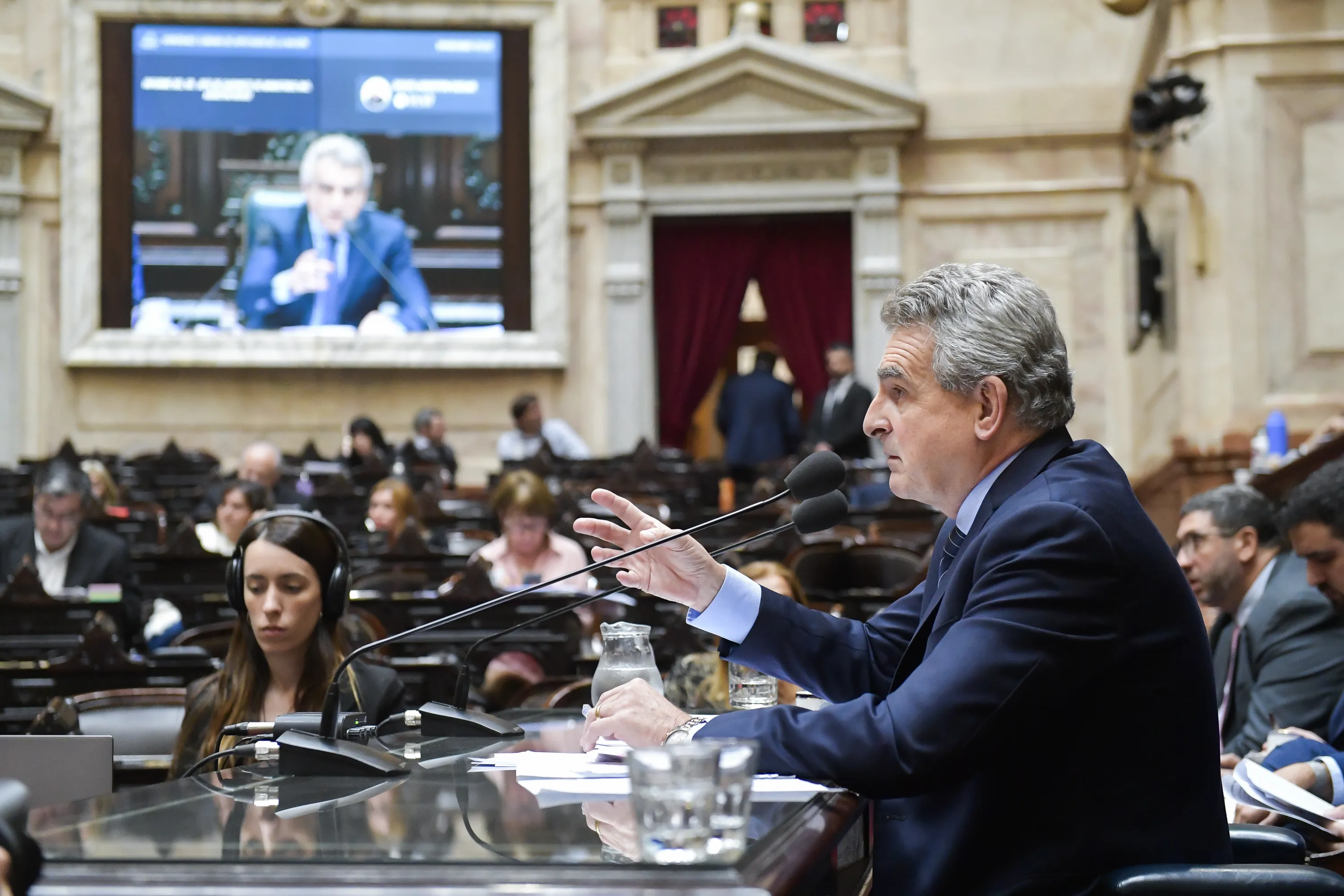 El jefe de Gabinete, Agustín Rossi, defendió los giros que está realizando la Nación a Córdoba