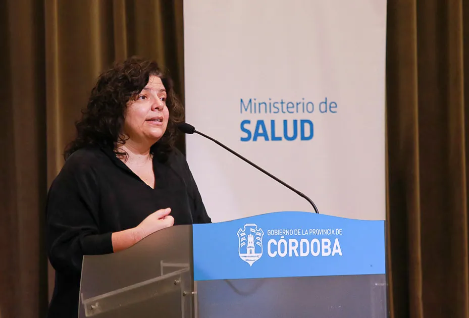 Vizzotti en Córdoba: Presentaron un “manual de atención integral de personas en situación de violencia de género en el sistema de salud”