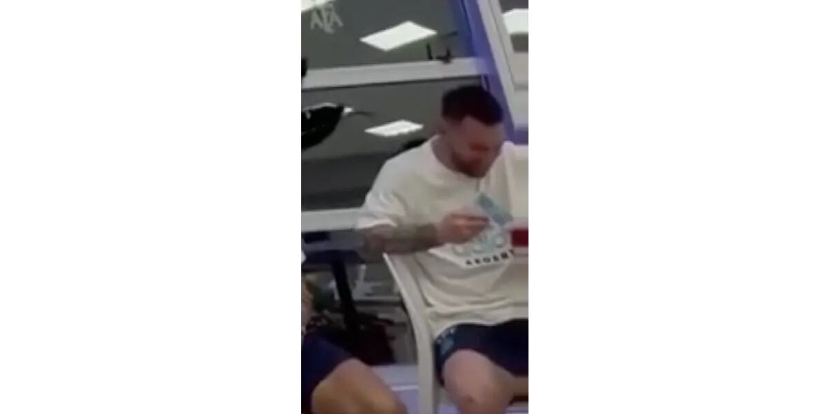 El “accidente” de Lionel Messi mientras comía gelatina que se hizo viral