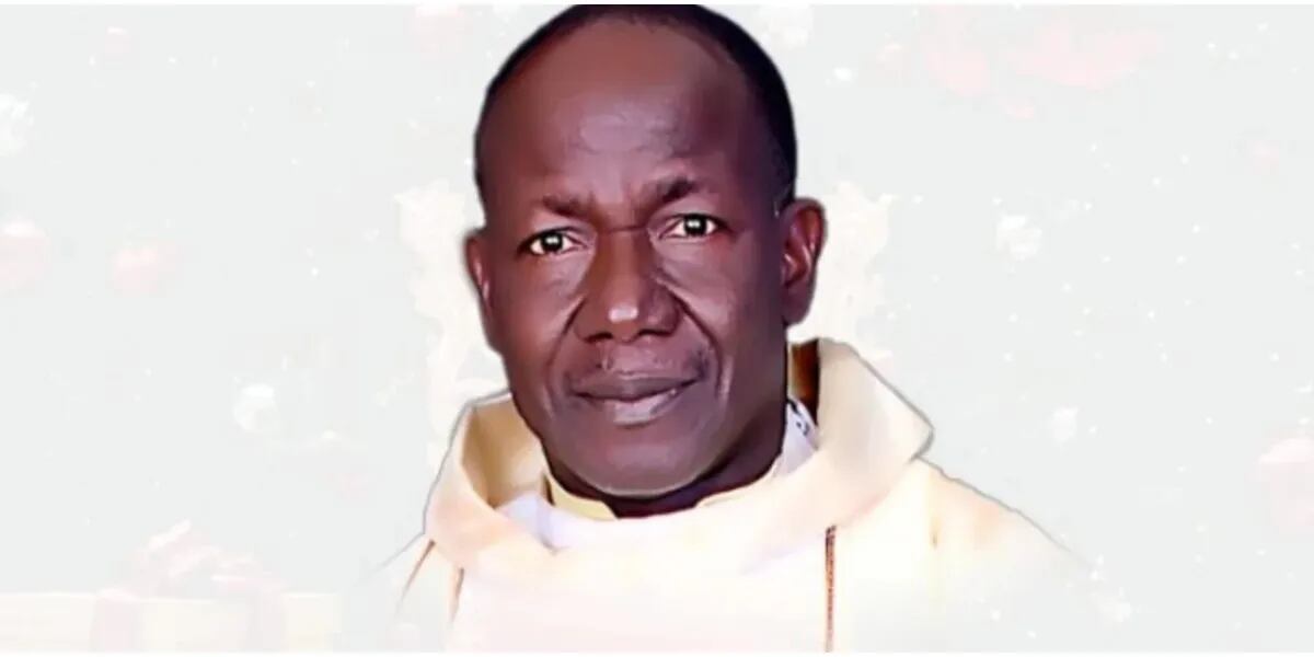 Horror en Nigeria: un grupo armado quemó vivo a un sacerdote