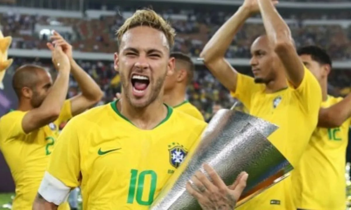 Neymar ya llegó a Miami para jugar con selección brasileña frente a Colombia y Perú