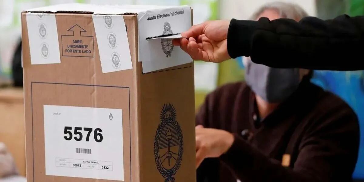 El Gobierno porteño anuló el voto electrónico y confirmó que en las elecciones de octubre se votará con doble boleta de papel