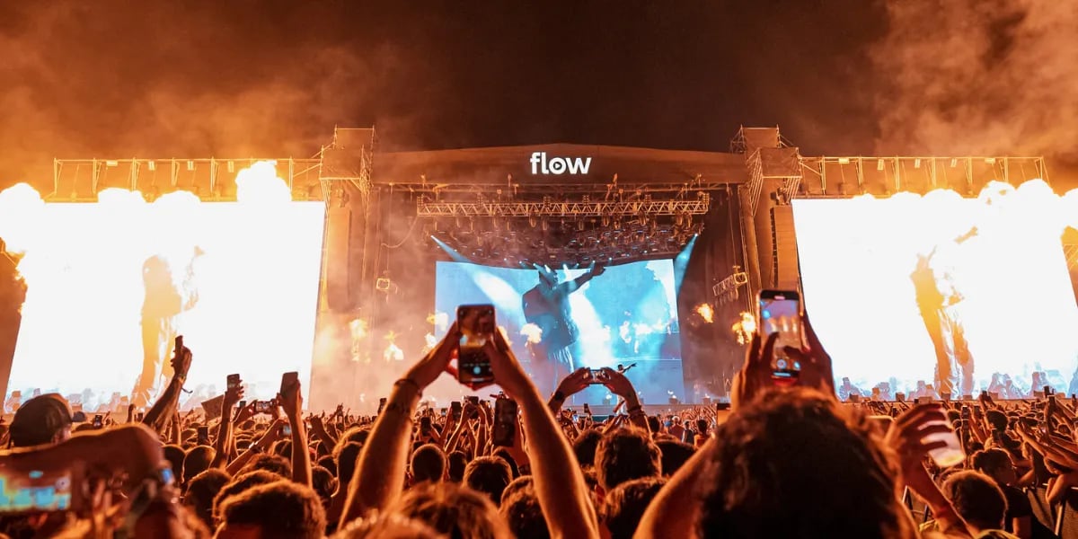 Lollapalooza Argentina celebró su primera jornada 2023. El regreso de Tan Biónica, el show de Rosalía, el cierre de Drake, todos los detalles de la primera jornada del festival.
