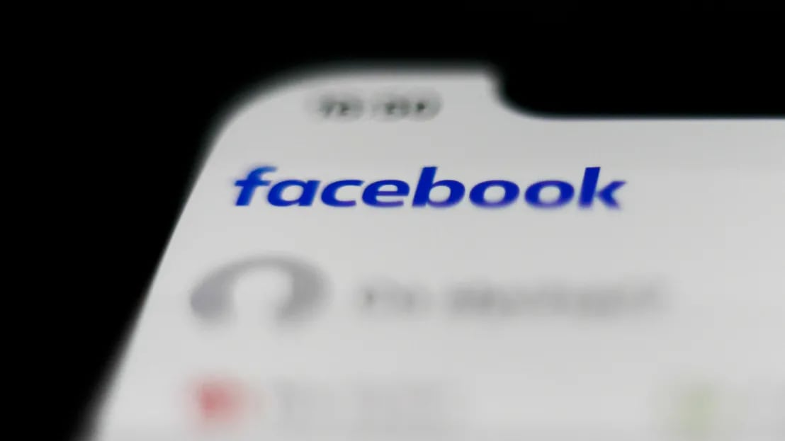 Un error en Facebook envió solicitudes de amistad sin la autorización de los usuarios