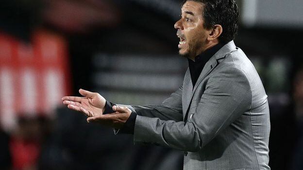 Marcelo Gallardo se olvidó de las cámaras y le dedicó un feroz insulto al árbitro Néstor Pitana: "¿Qué cobrás?"