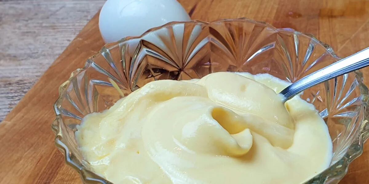 La receta de mayonesa casera con huevos duros en menos de 1 minuto que es un éxito 