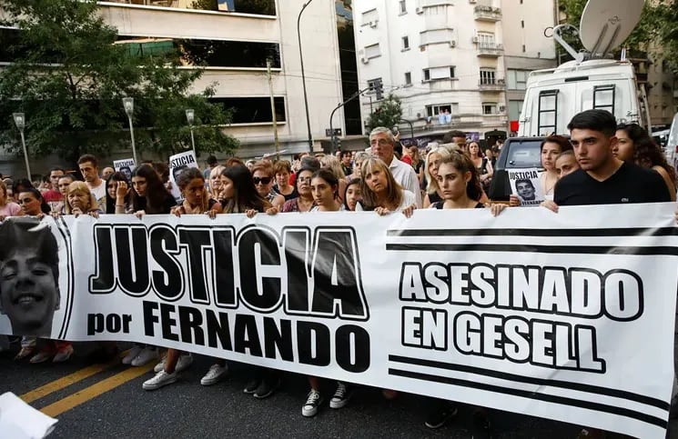 Crimen de Fernando Báez Sosa: harán las pericias de las zapatillas de los acusados
