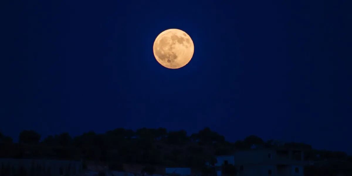 La Superluna de Esturión y las “lágrimas de San Lorenzo” se podrán ver en el cielo este mes de agosto