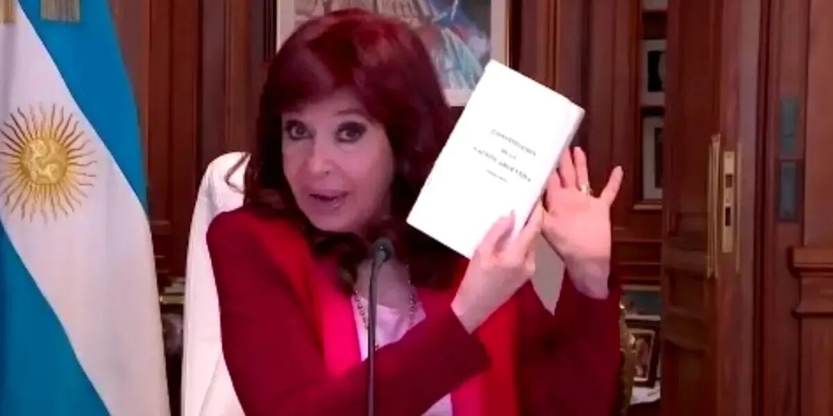 Cristina Kirchner apuntó contra los fiscales Luciani y Mola: “Sus dichos cayeron como un castillo de naipes”