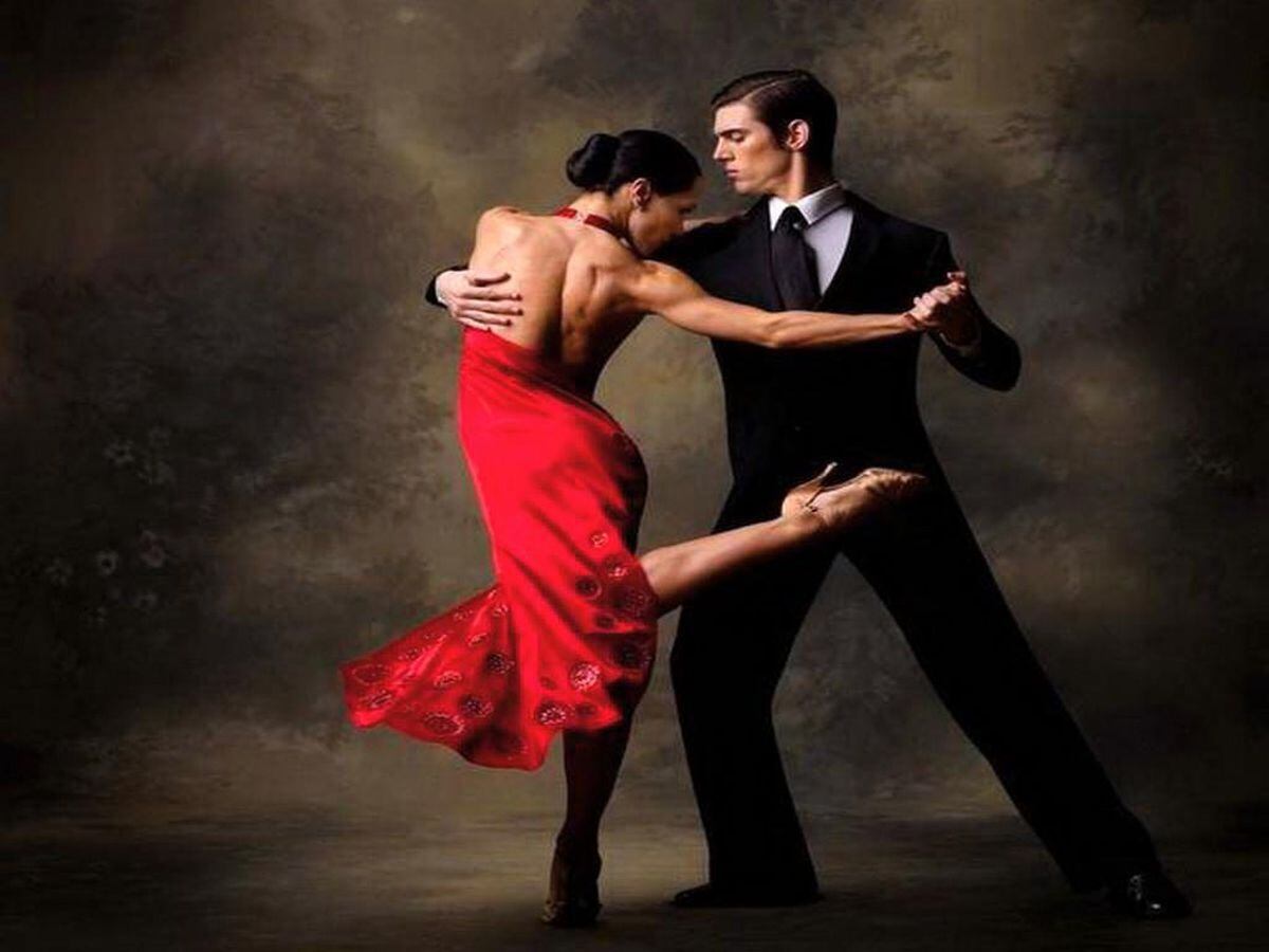 Se celebra el Día Nacional del Tango por el nacimiento de Carlos Gardel, y&...
