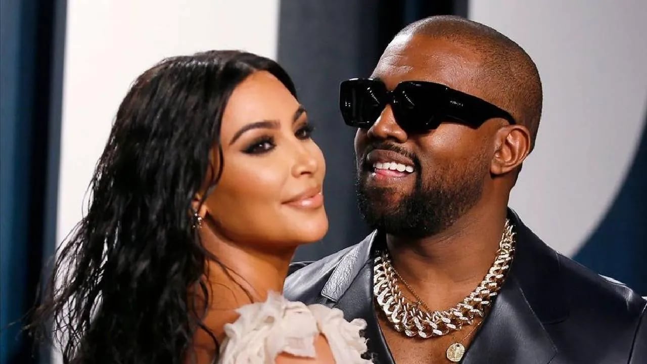 Kim Kardashian posó vestida de novia junto a su exmarido y despertó rumores de reconciliación