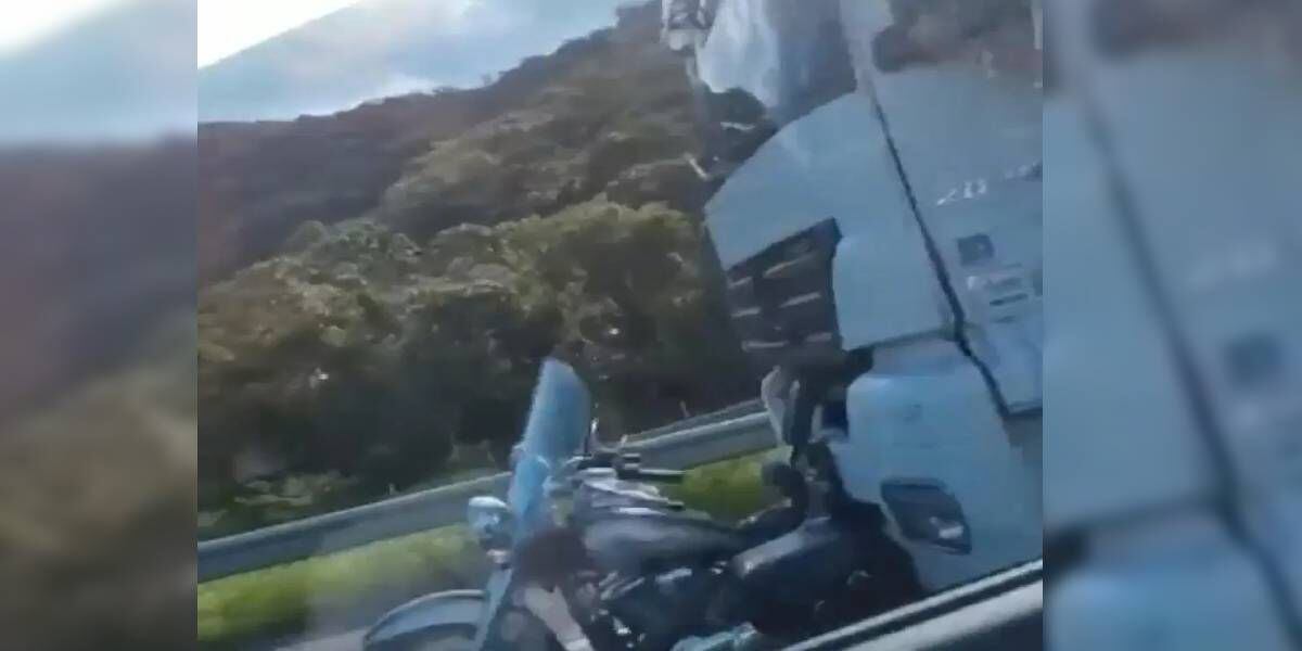 Video: recorrió 30 km aferrado al camión que lo atropelló y mató a su esposa | La 100
