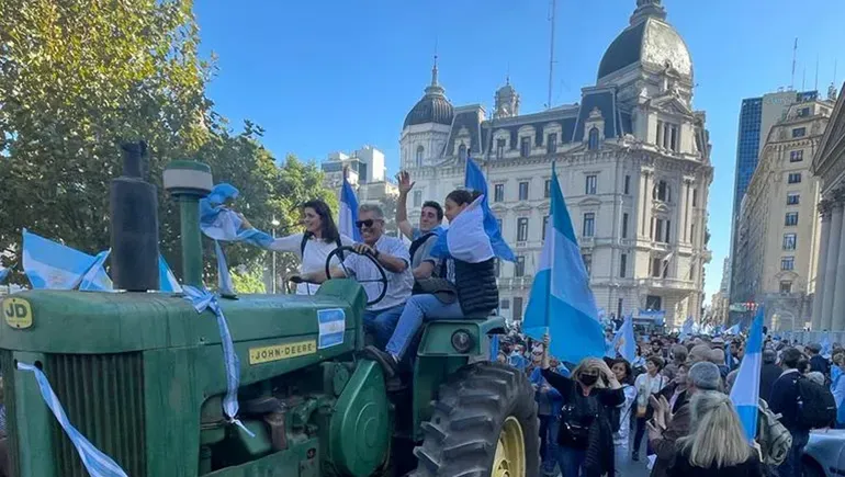 El análisis del sector agropecuario tras el “tractorazo”: “Queremos que nos den la posibilidad de que Argentina sea potencia y no el país bananero en el que nos convirtieron”