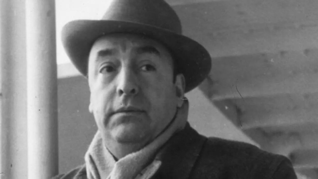 "Estamos ante la descripción de una violación...", la brutal frase de Pablo Neruda por la que lo acusan de abuso