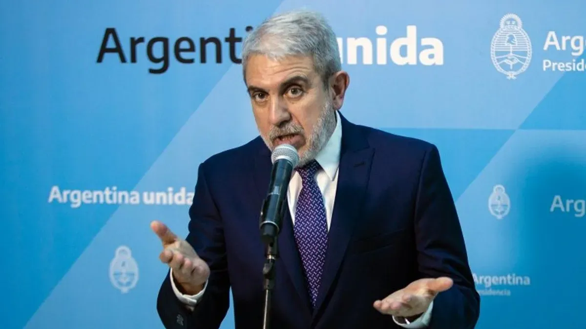 Aníbal Fernández, en contra del candidato único: “Se creen que tienen el dedo mágico para decidir el candidato a presidente”